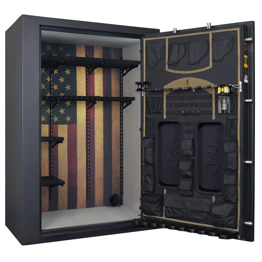 Browning Hunter Deluxe 49 gun safe interior with adjustable CMS shelving